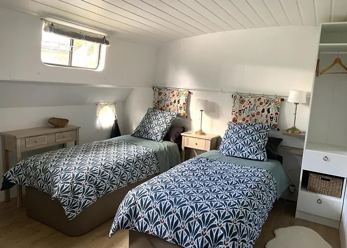 Peniche Gemjo ספינת מלון *